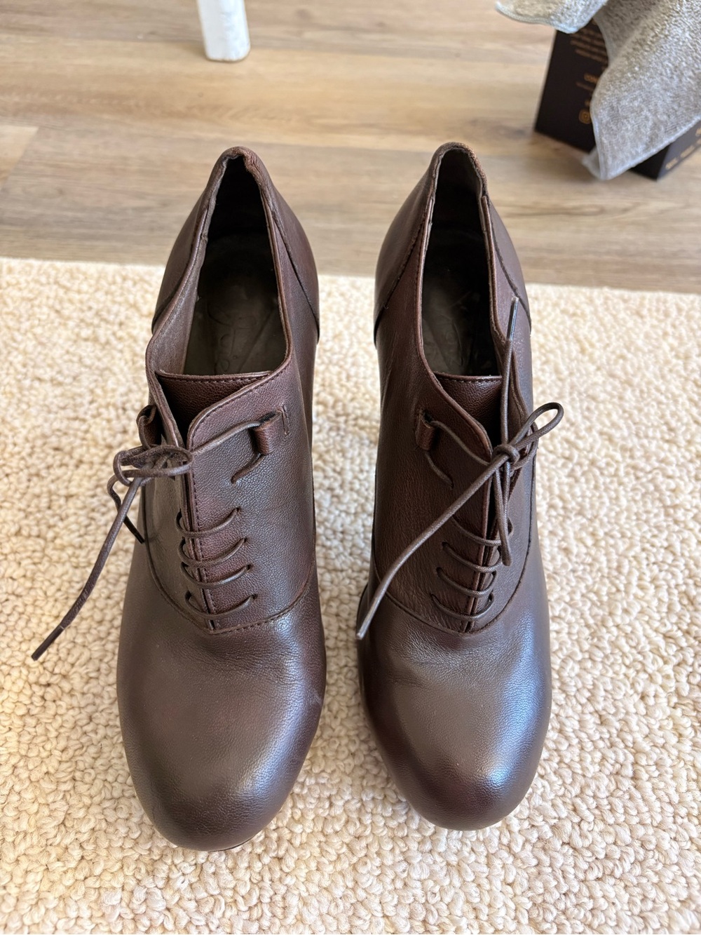 Joie Brown Italian Leather EU 40.5 US 9.5-10 Lace-up Booties Wood Heels Luxury